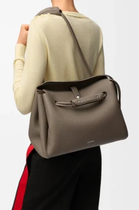 Bolso Madrid grande en piel de becerro granulada y flexible