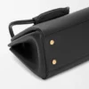 Bolso Madrid mediano en piel de becerro flexible Bolso Madrid mediano en piel de becerro flexible