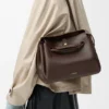 Bolso Madrid mediano en piel de becerro flexible Bolso Madrid mediano en piel de becerro flexible