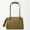 Bolso Madrid mediano en piel de becerro flexible Bolso Madrid mediano en piel de becerro flexible