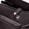 Bolso Madrid mediano en piel de becerro granulada y flexible Bolso Madrid mediano en piel de becerro granulada y flexible