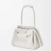 Bolso Madrid mediano en piel de becerro granulada y flexible Bolso Madrid mediano en piel de becerro granulada y flexible