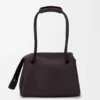 Bolso Madrid mediano en piel de becerro granulada y flexible Bolso Madrid mediano en piel de becerro granulada y flexible