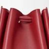 Bolso Madrid pequeño en piel de becerro flexible Bolso Madrid pequeño en piel de becerro flexible