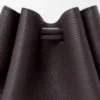Bolso Madrid pequeño en piel de becerro granulada y flexible