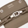 Bolso Madrid pequeño en piel de becerro granulada y flexible Bolso Madrid pequeño en piel de becerro granulada y flexible