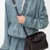 Bolso Madrid pequeño en piel de becerro granulada y flexible