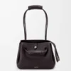 Bolso Madrid pequeño en piel de becerro granulada y flexible