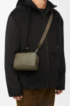 Bolso mini para cámara de uso cruzado en piel de becerro satinada