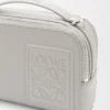 Bolso mini para cámara de uso cruzado en piel de becerro satinada Bolso mini para cámara de uso cruzado en piel de becerro satinada