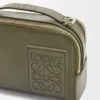 Bolso mini para cámara de uso cruzado en piel de becerro satinada Bolso mini para cámara de uso cruzado en piel de becerro satinada