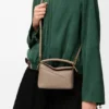 Bolso Mini Puzzle Edge en piel de becerro de grano suave Bolso Mini Puzzle Edge en piel de becerro de grano suave