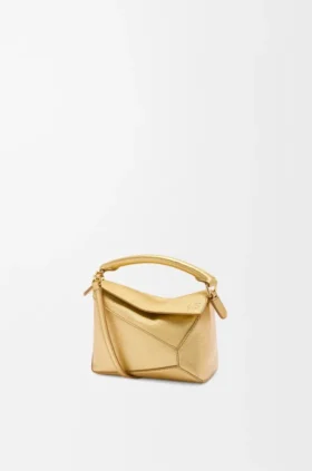 Bolso Mini Puzzle Edge en piel de cordero laminada