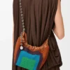 Bolso mini «Squeeze» de cuero con cuentas Bolso mini «Squeeze» de cuero con cuentas