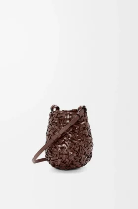Bolso Nest Basket pequeño en piel de becerro