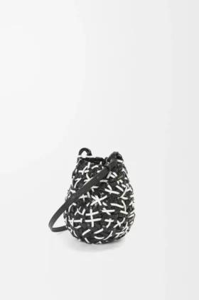 Bolso Nest Basket pequeño en piel de becerro