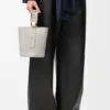 Bolso Pebble Bucket Mini en piel de becerro lisa Bolso Pebble Bucket Mini en piel de becerro lisa