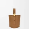 Bolso Pebble Bucket Mini en piel de becerro lisa