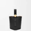 Bolso Pebble Bucket Mini en piel de becerro lisa