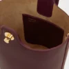 Bolso Pebble Bucket Mini en piel de becerro lisa
