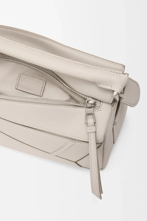 Bolso pequeño Panta Puzzle en piel de becerro brillante Bolso pequeño Panta Puzzle en piel de becerro brillante