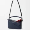 Bolso pequeño «Puzzle» en capas de piel de becerro clásica Bolso pequeño «Puzzle» en capas de piel de becerro clásica