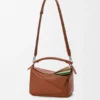 Bolso pequeño «Puzzle» en capas de piel de becerro clásica Bolso pequeño «Puzzle» en capas de piel de becerro clásica