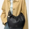 Bolso pequeño «Squeeze» en piel de cordero napa suave