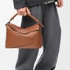 Bolso Puzzle Edge grande en piel de becerro clásica Bolso Puzzle Edge grande en piel de becerro clásica