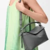 Bolso Puzzle Edge pequeño en piel de becerro clásica Bolso Puzzle Edge pequeño en piel de becerro clásica