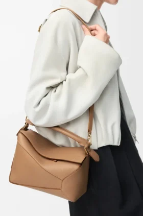 Bolso Puzzle Edge pequeño en piel de becerro de grano suave
