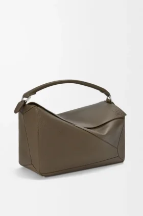Bolso Puzzle grande en piel de becerro granulada y flexible