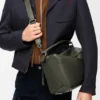 Bolso Puzzle grande en piel de becerro granulada y flexible Bolso Puzzle grande en piel de becerro granulada y flexible