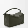 Bolso Puzzle grande en piel de becerro granulada y flexible Bolso Puzzle grande en piel de becerro granulada y flexible