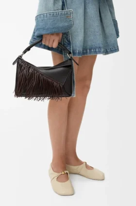 Bolso Puzzle pequeño con flecos en piel de becerro clásica