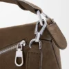 Bolso Puzzle pequeño Featherlight en nubuck granulado Bolso Puzzle pequeño Featherlight en nubuck granulado