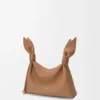 Bolso «Scarf» mini en piel de becerro lisa Bolso «Scarf» mini en piel de becerro lisa
