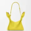 Bolso «Scarf» mini en piel de becerro lisa Bolso «Scarf» mini en piel de becerro lisa