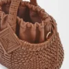 Bolso tipo cesta redondo «Mini Diamond» en piel de becerro Bolso tipo cesta redondo «Mini Diamond» en piel de becerro