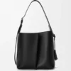 Bolso tipo cubo Bilbao mediano en piel de becerro lisa Bolso tipo cubo Bilbao mediano en piel de becerro lisa