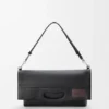 Bolso tote «Bob Folded» en piel de becerro flexible y brillante Bolso tote «Bob Folded» en piel de becerro flexible y brillante