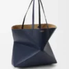 Bolso tote grande horizontal con pliegue Puzzle Fold en piel de becerro de grano suave