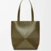 Bolso tote mediano Puzzle Fold en piel de becerro brillante Bolso tote mediano Puzzle Fold en piel de becerro brillante