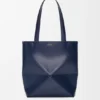Bolso tote mediano Puzzle Fold en piel de becerro brillante Bolso tote mediano Puzzle Fold en piel de becerro brillante