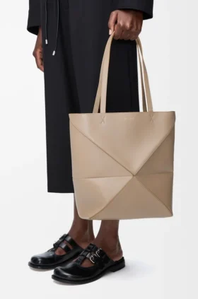 Bolso tote mediano Puzzle Fold en piel de becerro brillante