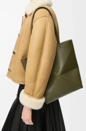 Bolso tote mediano Puzzle Fold en piel de becerro brillante