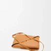 Bolso tote mediano Puzzle Fold en piel de becerro brillante Bolso tote mediano Puzzle Fold en piel de becerro brillante