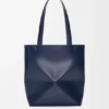 Bolso tote mediano Puzzle Fold en piel de becerro brillante Bolso tote mediano Puzzle Fold en piel de becerro brillante