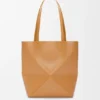 Bolso tote mediano Puzzle Fold en piel de becerro brillante Bolso tote mediano Puzzle Fold en piel de becerro brillante