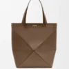 Bolso tote Puzzle Fold XL en piel de becerro brillante Bolso tote Puzzle Fold XL en piel de becerro brillante